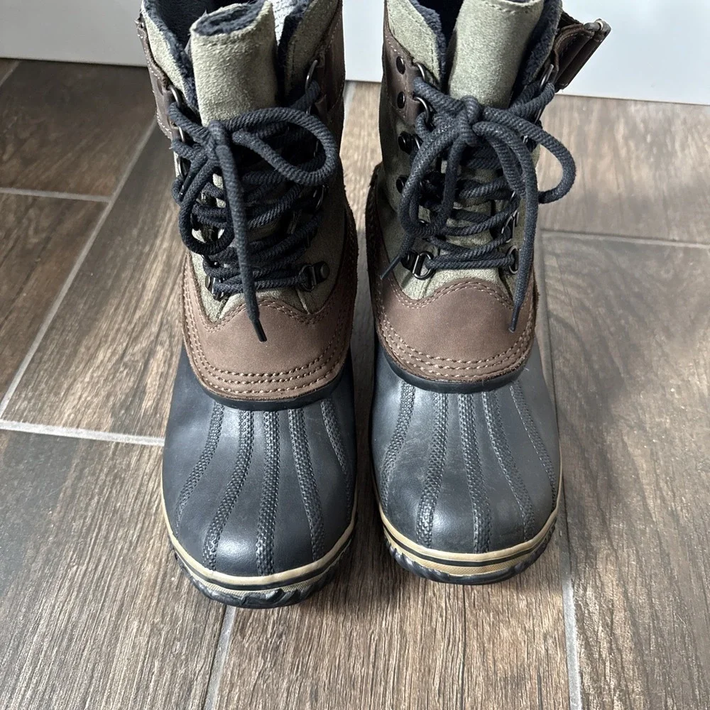 Sorel Duck Boots Women 8 Waterproof Medina III Winter Boots Brown Green Lace Up